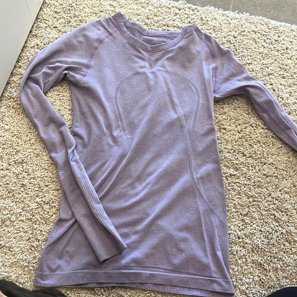 Lululemon swiftly tech long sleeve